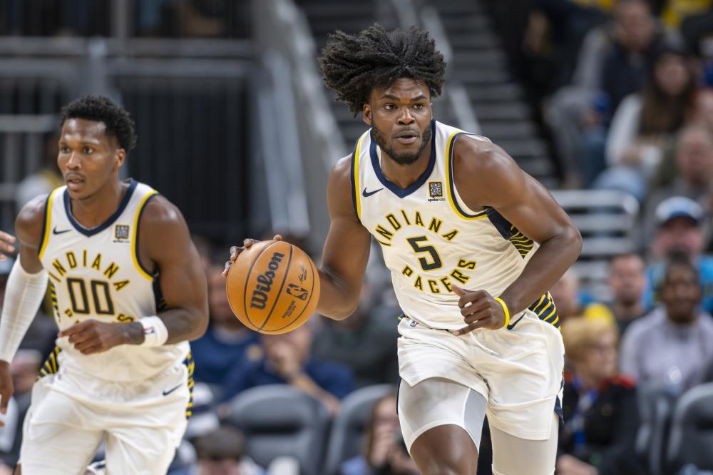 已跌3000万❗德转官方:未转会顶级联赛,奥斯梅恩身价跌至7000万.